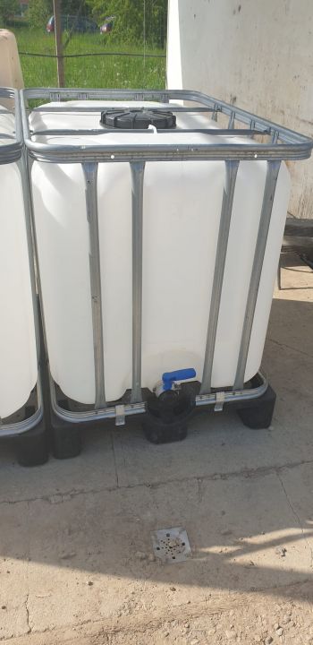 Ibc 600 litri container cub rezervor bazin de apa la Oradea