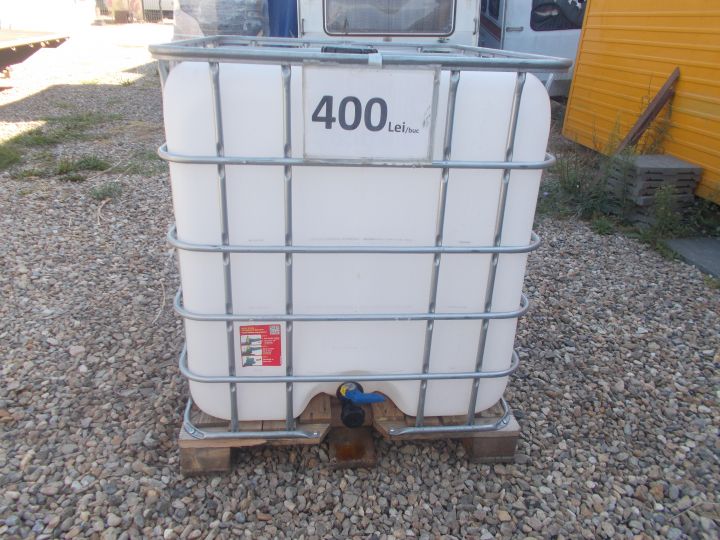 Ibc container cub rezervor bazin de apa 1000 litri la Oradea, 350 Lei